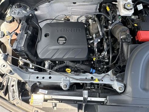 Certified 2024 Buick Encore GX Sport Touring w/ Comfort Package FWD image 28