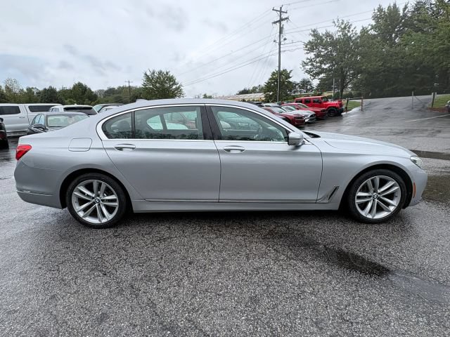 Used 2017 BMW 750i xDrive AWD/4WD image 6