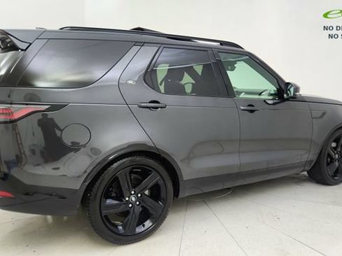 Used 2024 Land Rover Discovery Metropolitan Edition AWD/4WD image 6