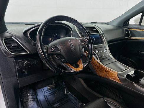 Used 2018 Lincoln MKX Reserve AWD/4WD image 9