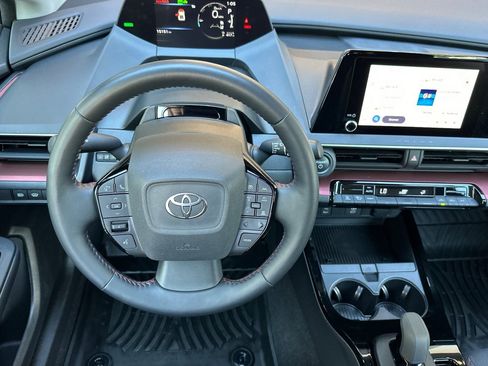 Used 2024 Toyota Prius Prime FWD image 15