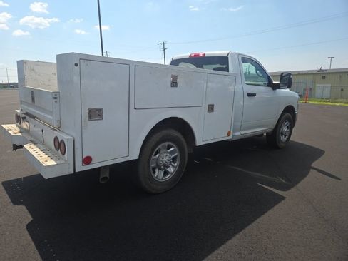 Used 2023 RAM 2500 Tradesman RWD image 19