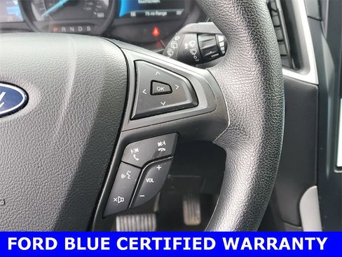 Certified 2022 Ford Edge SE w/ Black Appearance Package image 19