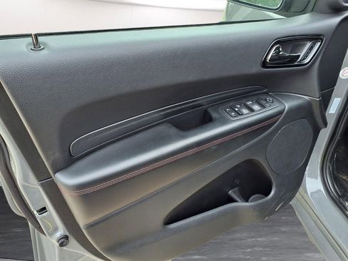 Used 2025 Dodge Durango GT AWD/4WD image 6