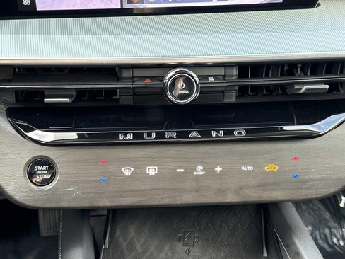 Used 2025 Nissan Murano SL AWD/4WD image 7