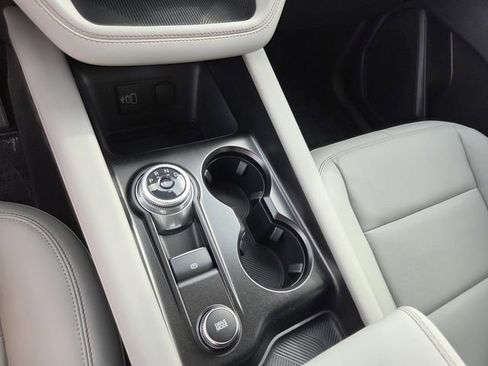 New 2026 Ford Explorer Active w/ Active Comfort Package image 9