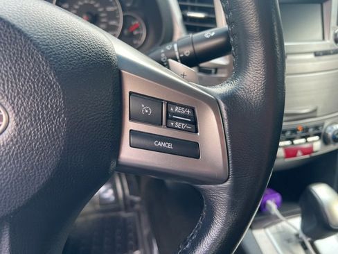 Used 2014 Subaru Legacy 2.5i Premium image 10