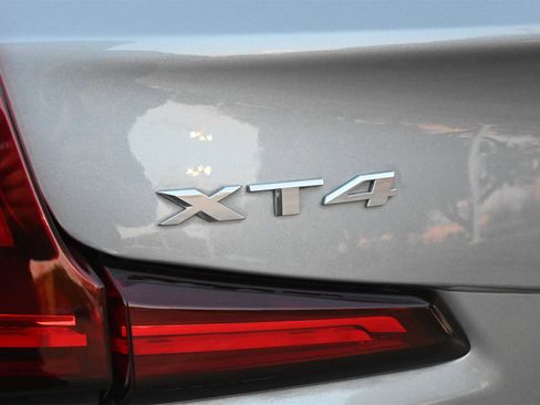 Used 2023 Cadillac XT4 Premium Luxury image 21