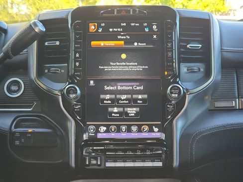 Used 2019 RAM 2500 Limited AWD/4WD image 19