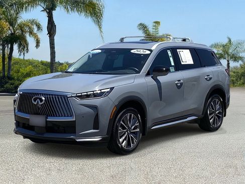 Certified 2026 INFINITI QX60 Luxe w/ Cargo Package FWD image 2