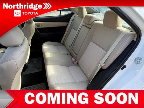Used 2015 Toyota Corolla LE FWD image 7