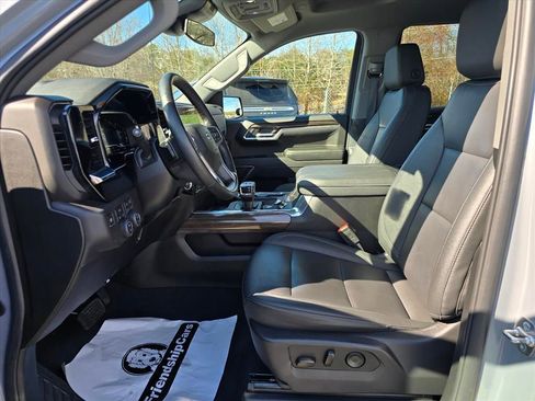 Used 2025 Chevrolet Silverado 1500 RST w/ RST All Star Premium Package image 11