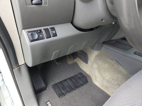 Used 2017 Nissan Frontier SV w/ SV Value Truck Package RWD image 30