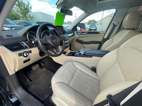 Used 2018 Mercedes-Benz GLE 350 4MATIC image 12