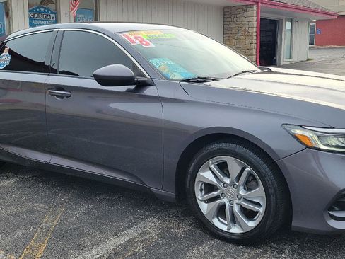 Used 2018 Honda Accord LX image 3
