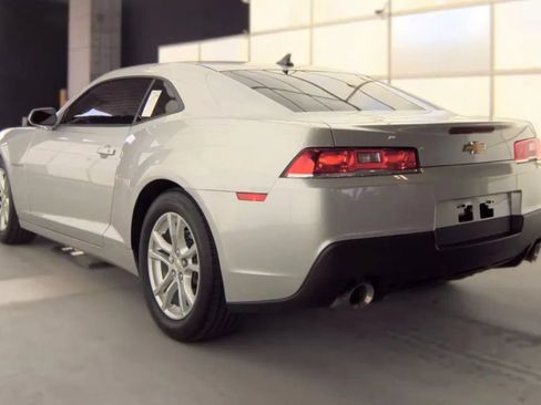 Used 2015 Chevrolet Camaro LS RWD image 3