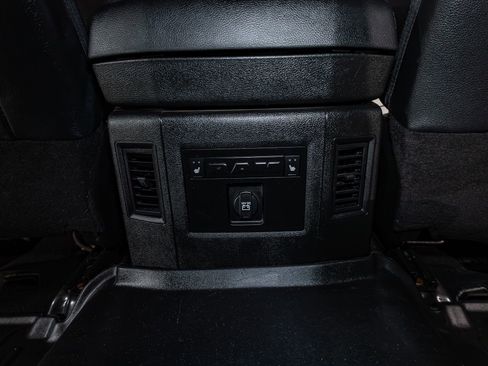 Used 2018 RAM 2500 Laramie w/ Sport Appearance Group AWD/4WD image 23