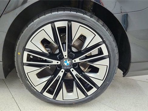 Used 2026 BMW 530i image 61