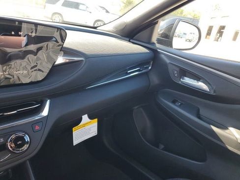 New 2026 Buick Envista Preferred image 25