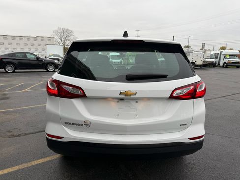 Used 2021 Chevrolet Equinox LS image 4