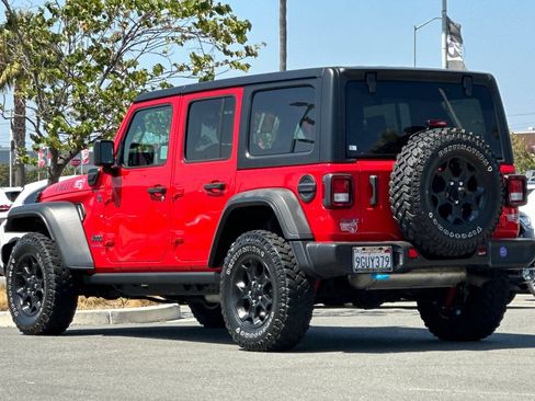 Used 2023 Jeep Wrangler Unlimited AWD/4WD image 6