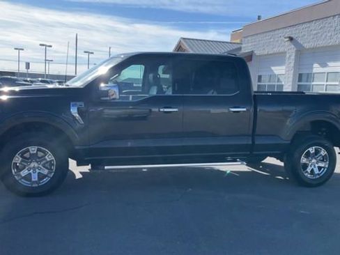 Used 2023 Ford F150 Lariat w/ FX4 Off-Road Package image 6