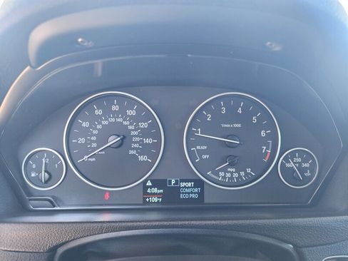 Used 2018 BMW 320i Sedan w/ Convenience Package image 42