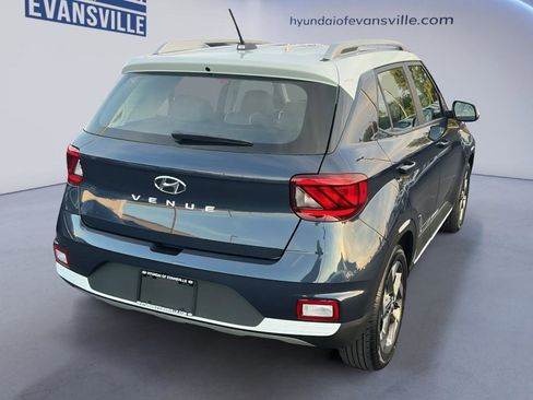 New 2026 Hyundai Venue SEL FWD image 5