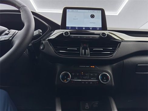 Used 2025 Ford Escape ST-Line w/ Cold Weather Package image 16