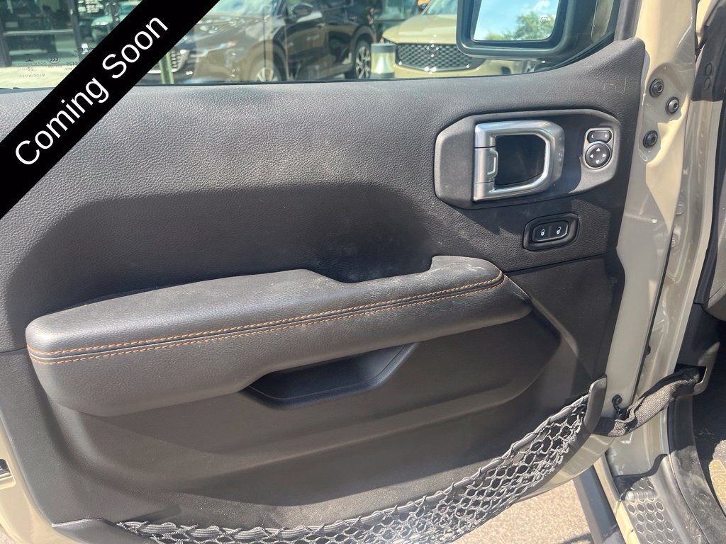 Used 2022 Jeep Gladiator Mojave w/ LED Lighting Group AWD/4WD image 10