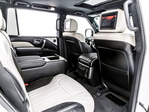 Used 2019 INFINITI QX80 Limited w/ All-Season Package AWD/4WD image 34