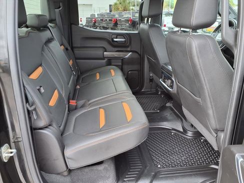 Used 2022 GMC Sierra 1500 AT4 image 17