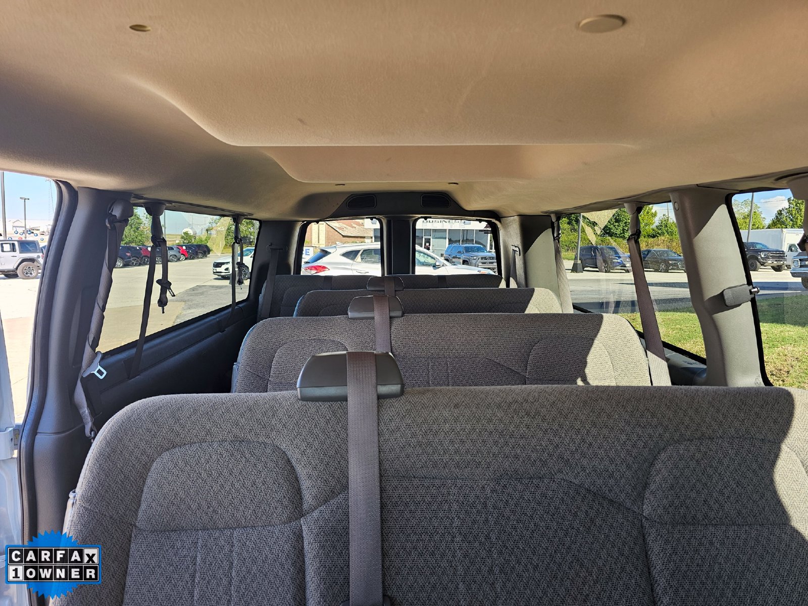 Used 2025 Chevrolet Express 3500 LT w/ LT Preferred Equipment Group RWD image 28