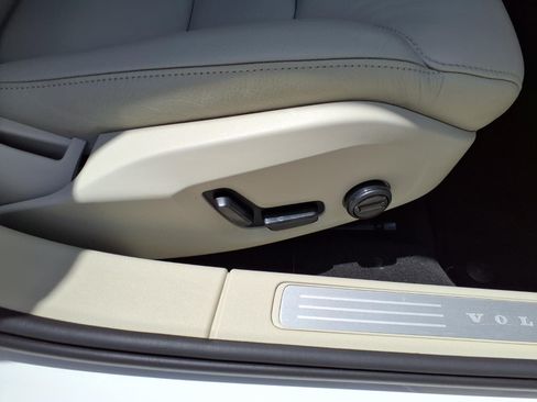 Certified 2024 Volvo S60 B5 Core w/ Climate Package FWD image 12