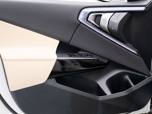 New 2026 BMW X3 xDrive30 w/ Premium Package image 14