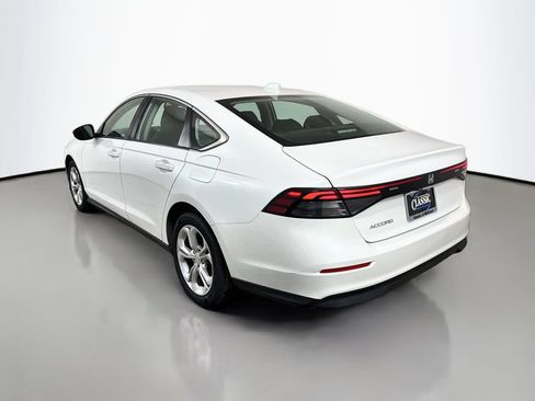 Used 2023 Honda Accord LX image 5