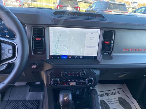 New 2025 Ford Bronco Raptor image 17