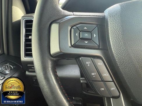 Used 2017 Ford F150 Lariat image 10