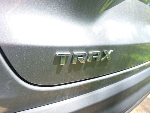 Used 2024 Chevrolet Trax LS FWD image 12
