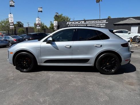 Used 2018 Porsche Macan GTS AWD/4WD image 10