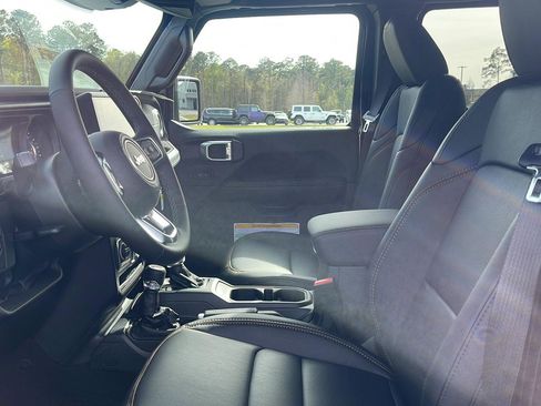 New 2026 Jeep Wrangler Sahara AWD/4WD image 13