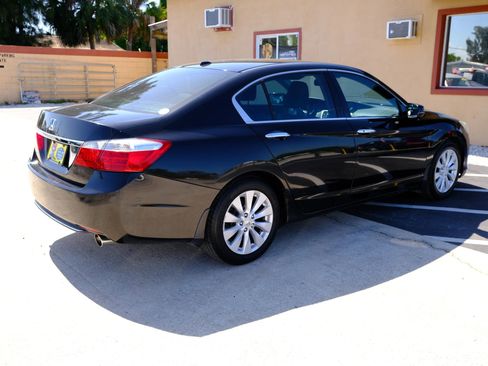 Used 2015 Honda Accord EX-L image 5