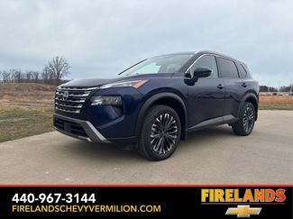 Used 2025 Nissan Rogue SL w/ Tech Package 360° Tour