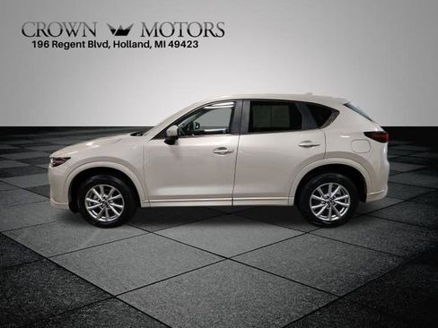Used 2024 MAZDA CX-5 AWD 2.5 S w/ Select Package image 6