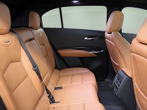 Used 2019 Cadillac XT4 Premium Luxury FWD image 29