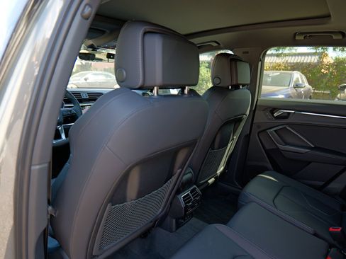 New 2025 Audi Q3 2.0T Premium image 29