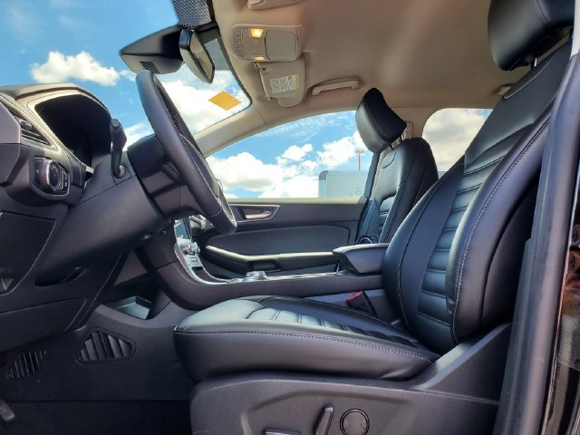 Certified 2024 Ford Edge SEL w/ Convenience Package AWD/4WD image 6