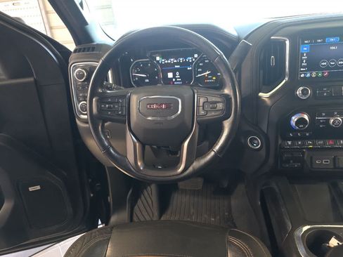 Used 2020 GMC Sierra 2500 AT4 w/ AT4 Premium Package AWD/4WD image 16