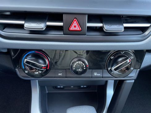 New 2026 Kia Seltos LX image 20