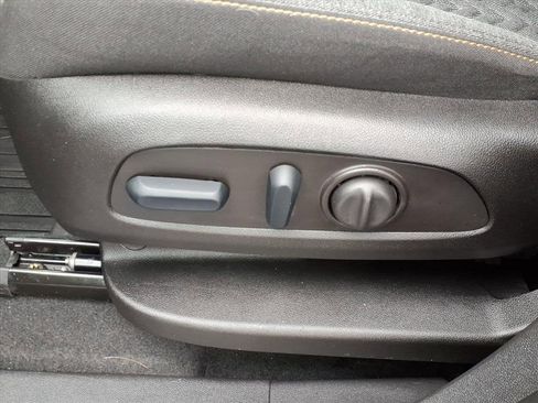 Certified 2023 Chevrolet Equinox LT image 13